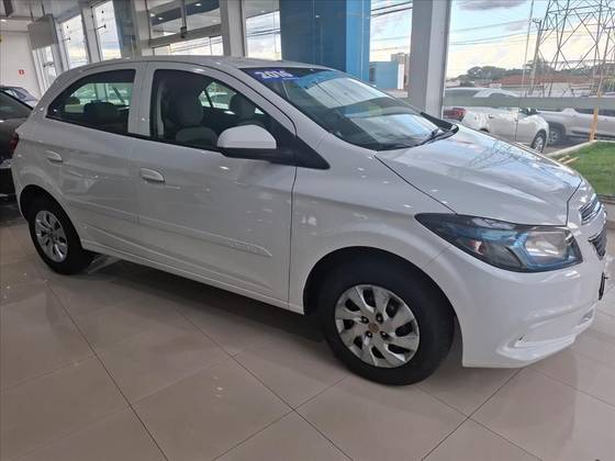 CHEVROLET ONIX 1.0 MPFI LT 8V FLEX 4P MANUAL